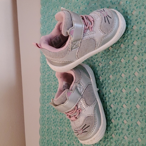 Stride Rite Other - Surprize by Stride Rite kitty 😺 sneakers